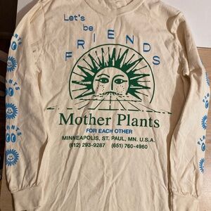 Long-sleeve plants shirt